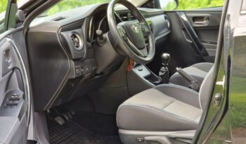 Toyota Auris Touring Sports 1.2 Turbo Executive full