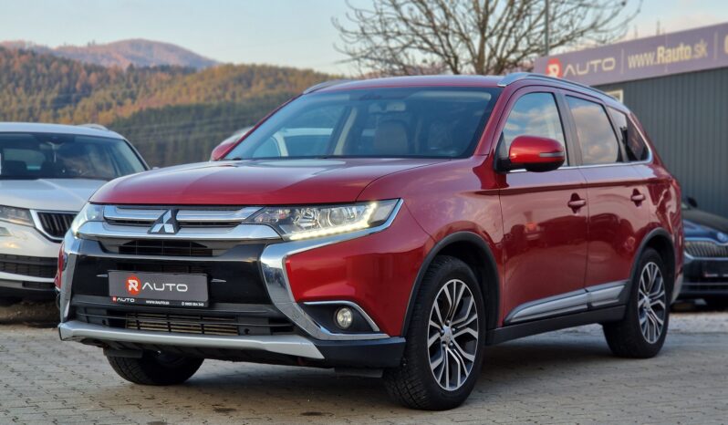 Mitsubishi Outlander 2.2 DI-D Intense 4WD 7Miest full