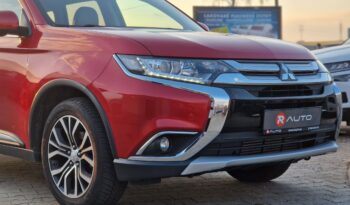 Mitsubishi Outlander 2.2 DI-D Intense 4WD 7Miest full