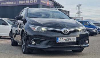 Toyota Auris Touring Sports 1.2 Turbo Executive full