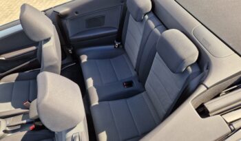 Volkswagen Golf Cabrio 2.0 TDI BlueMotion Technology full