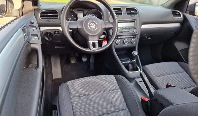 Volkswagen Golf Cabrio 2.0 TDI BlueMotion Technology full