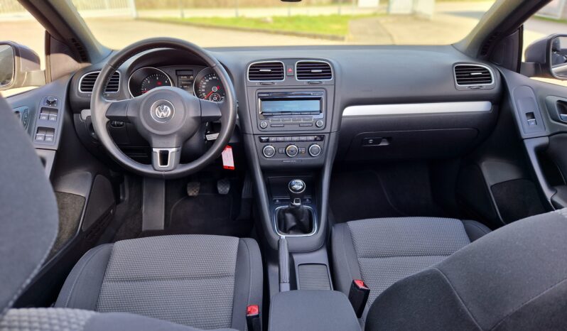 Volkswagen Golf Cabrio 2.0 TDI BlueMotion Technology full