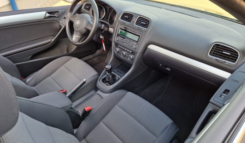 Volkswagen Golf Cabrio 2.0 TDI BlueMotion Technology full