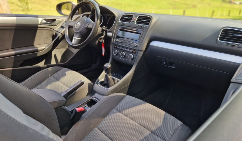 Volkswagen Golf Cabrio 2.0 TDI BlueMotion Technology full