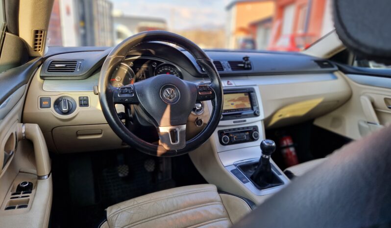Volkswagen Passat CC 2.0 TDI full