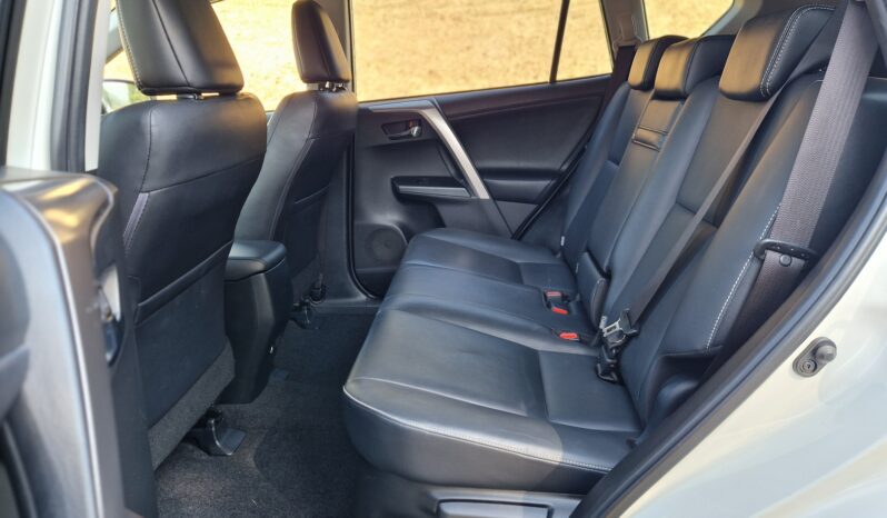 Toyota RAV4 2.5 Hybrid Executive FWD full