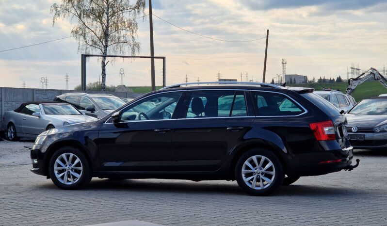 Škoda Octavia Combi 1.6 TDI SCR Active full